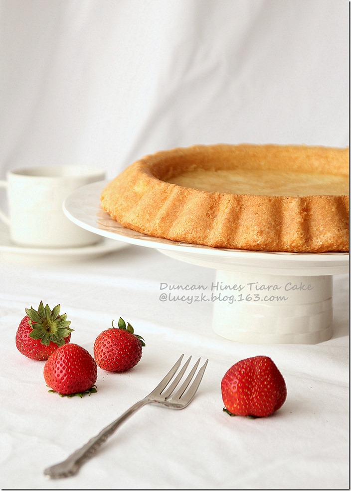 草莓慕斯皇冠蛋糕Strawberry Mousse Tiara Cake